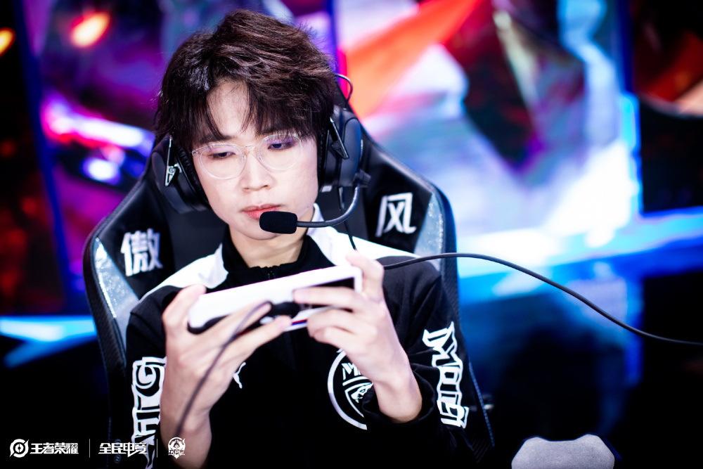 更是一场历 更是一场历