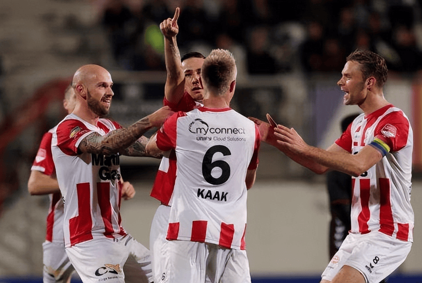 的默认站位 的默认站位